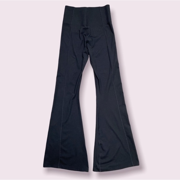 Nike Dri-fit flared leggings - Picture 4 of 9